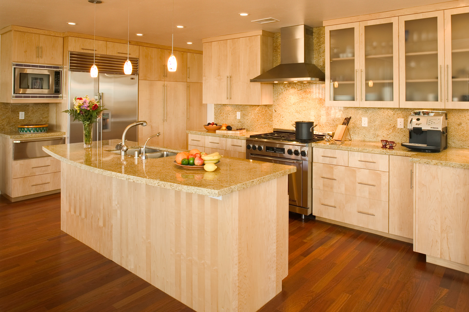 maple coloured cabinet kitchen design